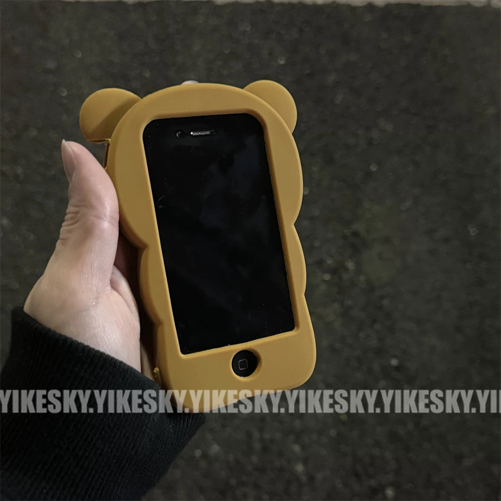 Cute Kuma design for iphone